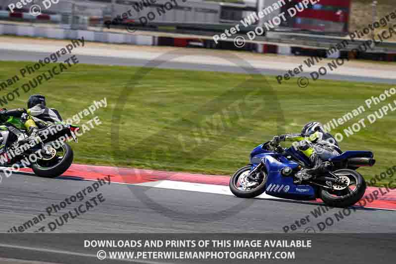 cadwell no limits trackday;cadwell park;cadwell park photographs;cadwell trackday photographs;enduro digital images;event digital images;eventdigitalimages;navarra;no limits trackdays;peter wileman photography;racing digital images;trackday digital images;trackday photos